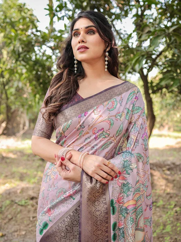 Lilac_and_Purple_Digital_Print_Tussar_Silk_Saree_with_Zari_Diamond_Border_and_Lotus_Motif_Pallu