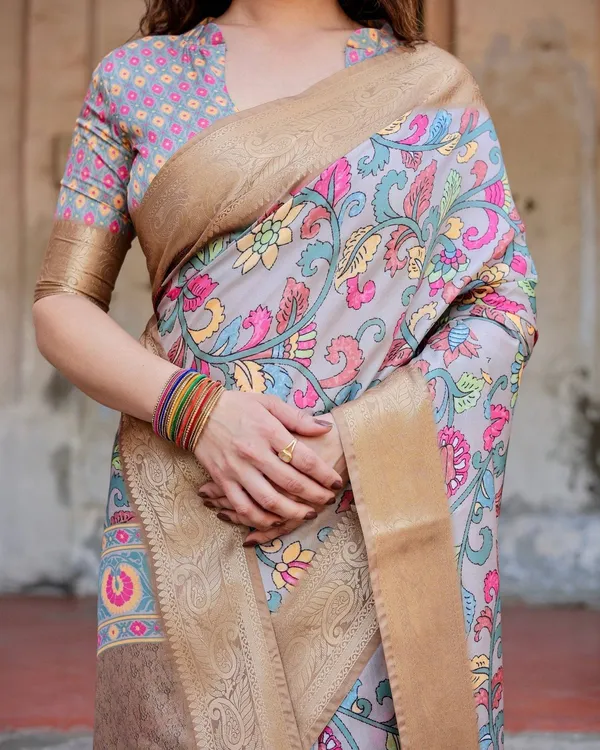 Exquisite_Gray_Floral_Digital_Print_Saree_with_Golden_Border_and_Ornamental_Pallu