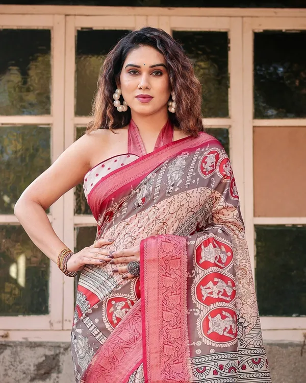 Beige_and_Red_Tussar_Silk_Saree_with_Traditional_Motifs_and_Ornamental_Zari_Border