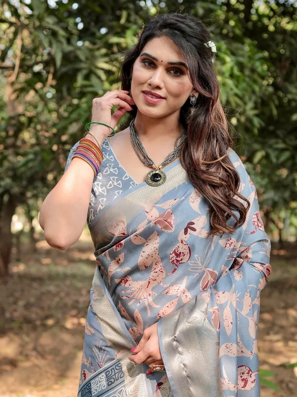 Stylish_Sky_Blue_Tussar_Silk_Saree_with_Beige_and_Gold_Zari_Work_and_Contemporary_Pallu_Design