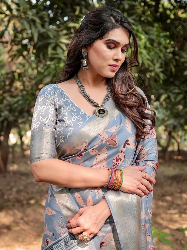 Stylish_Sky_Blue_Tussar_Silk_Saree_with_Beige_and_Gold_Zari_Work_and_Contemporary_Pallu_Design