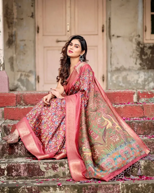 Rich_Maroon_Digital_Print_Saree_with_Antique_Floral_Design_and_Elegant_Tassels