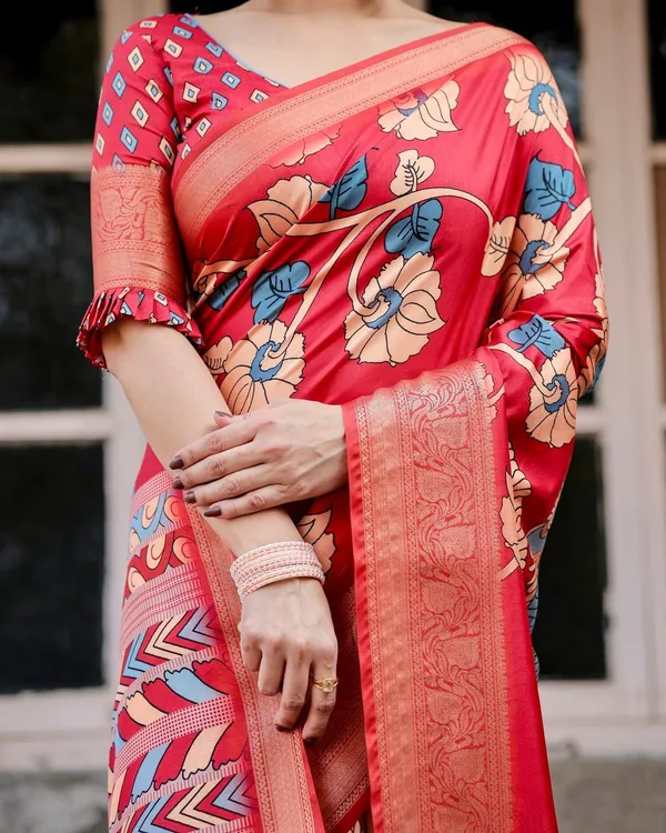 Vibrant_Red_Tussar_Silk_Saree_with_Bold_Floral_Motifs_and_Chevron_Patterned_Pallu