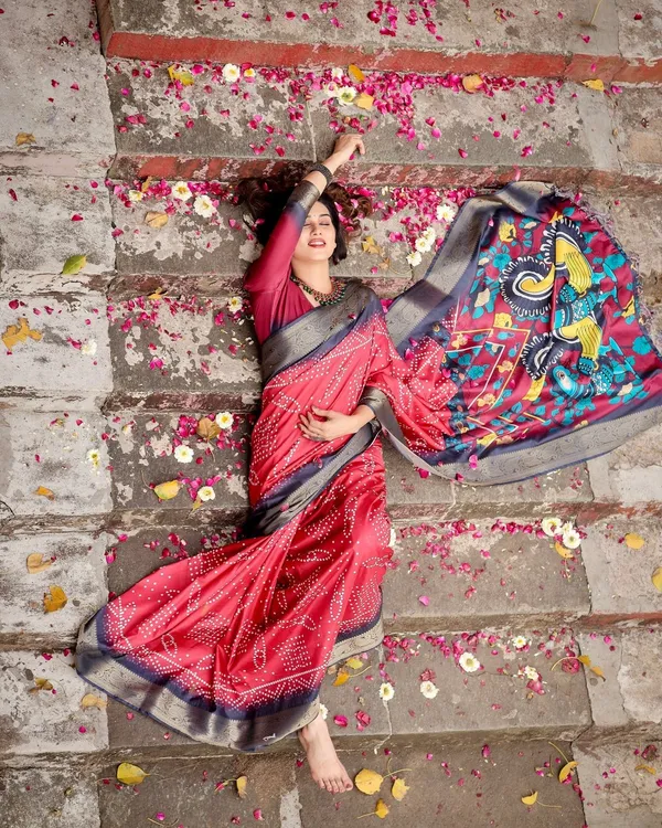 Crimson_Red_Tussar_Silk_Saree_with_Bandhani_Patterns,_Zari_Border,_and_Vibrant_Artistic_Pallu