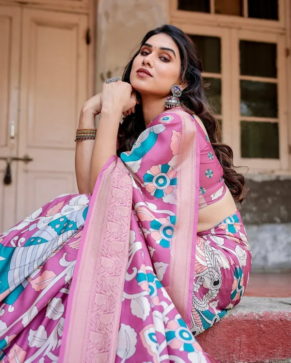 Blush_Pink_Tussar_Silk_Saree_with_Elegant_Peacock_and_Floral_Kalamkari_Design