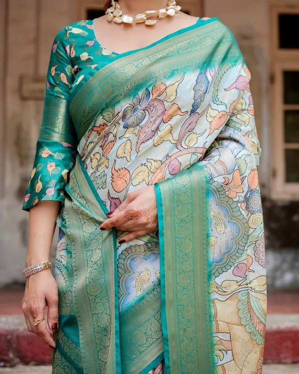 Graceful_Green_Banarasi_Silk_Saree_with_Vibrant_Motifs_and_Zari_Woven_Pallu
