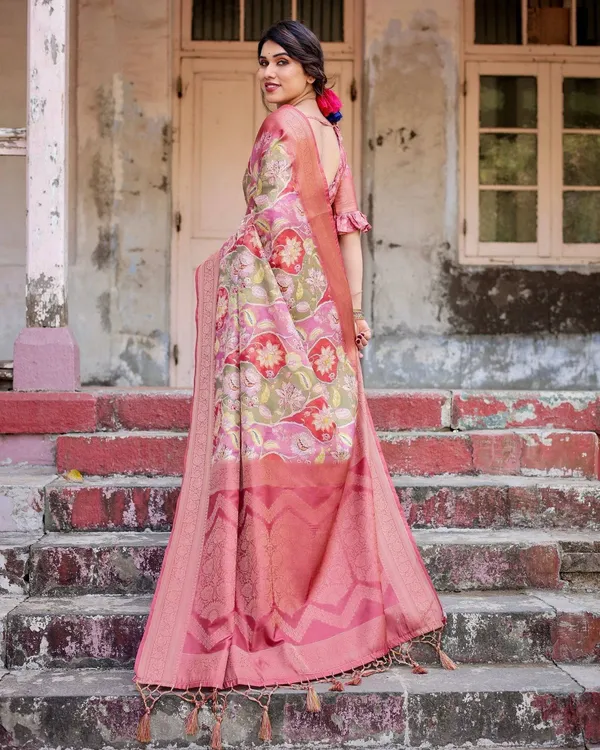 Graceful_Peach_and_Pink_Banarasi_Silk_Saree_with_Zari_Weave_and_Tassels