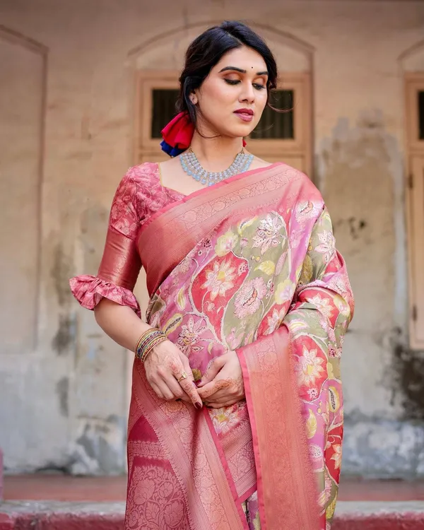 Graceful_Peach_and_Pink_Banarasi_Silk_Saree_with_Zari_Weave_and_Tassels