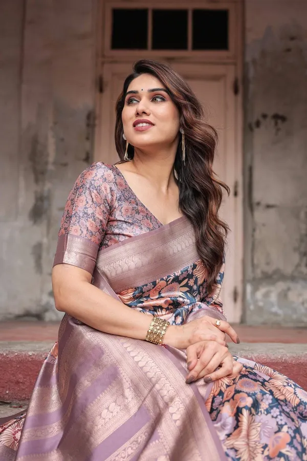 Lavender_Banarasi_Silk_Saree_with_Pastel_Floral_Digital_Print_&_Zari_Border