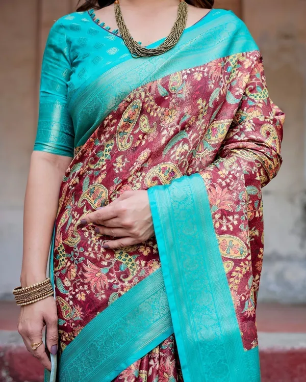 Maroon_and_Teal_Paisley_Design_Banarasi_Silk_Saree_with_Zari_Weave_and_Tassel-Embellished_Pallu