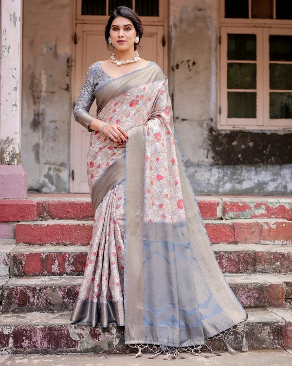 Elegant_Grey_Banarasi_Silk_Saree_with_Intricate_Floral_Design_and_Zari_Weave