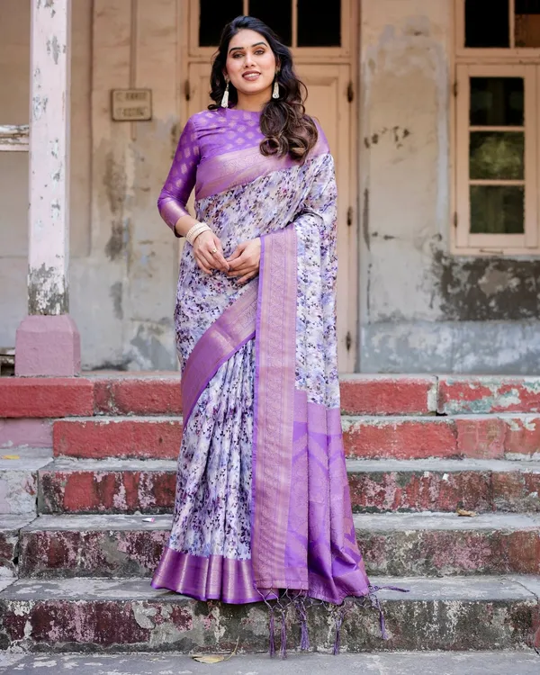 Lavender_and_White_Geometric_Floral_Digital_Print_Banarasi_Silk_Saree_with_Zari_Weave_and_Tassel-Embellished_Pallu
