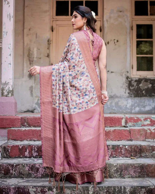 Beige_and_Pink_Geometric_Print_Banarasi_Silk_Saree_with_Zari_Weave_and_Tassel-Embellished_Pallu