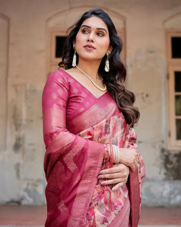 Pink_and_Maroon_Abstract_Digital_Print_Banarasi_Silk_Saree_with_Zari_Weave_and_Tassel-Embellished_Pallu