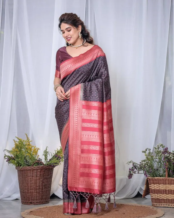 Majestic_Black_Banarasi_Silk_Saree_with_Rose_Gold_Border_and_Tassels