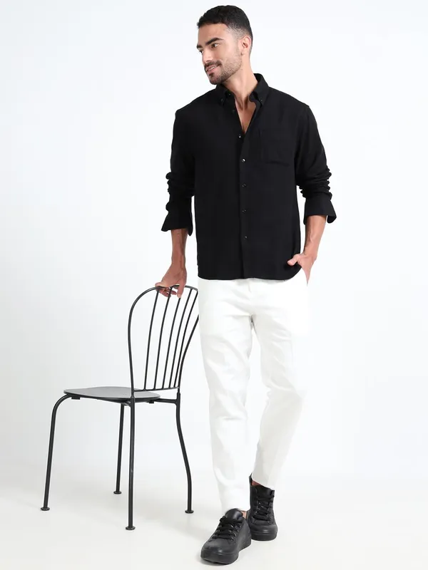 Black_Linen_Premium_&_Elegant_Full_Sleeve_Casual_Shirt_For_Men