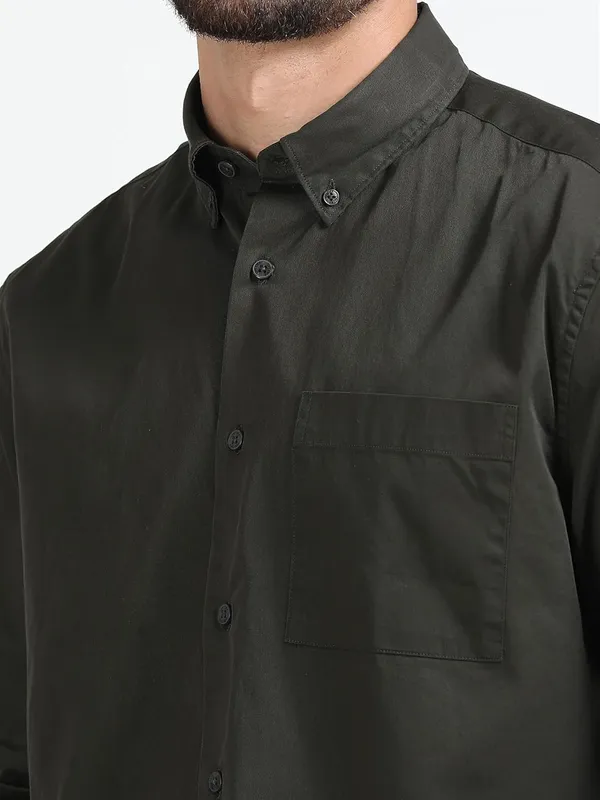 Olive_Green_Cotton_Premium_&_Elegant_Full_Sleeve_Casual_Shirt_For_Men