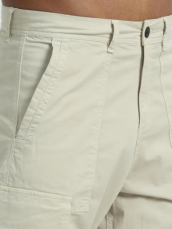Off_White_Cotton_Premium_&_Elegant_Full_Length_Casual_Cargo_For_Men