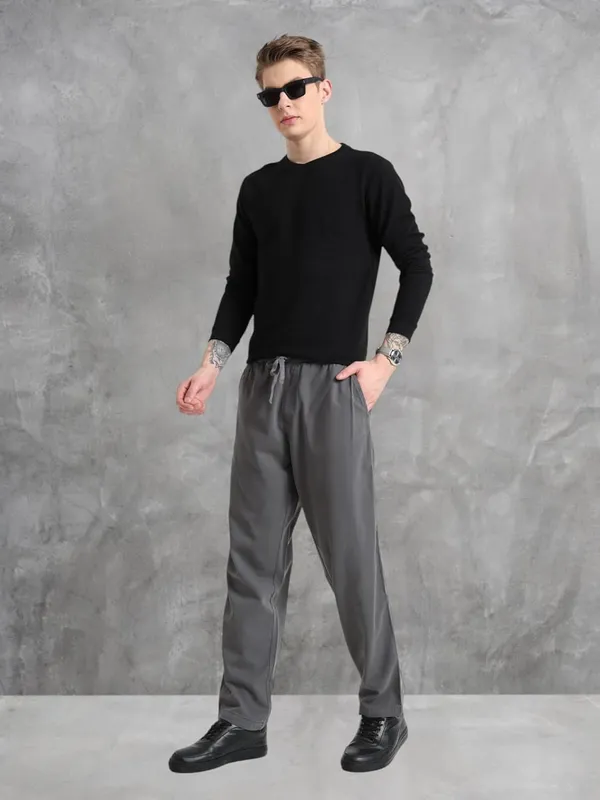 Dark_Grey_Cotton_Premium_&_Elegant_Full_Length_Casual_Pant_For_Men