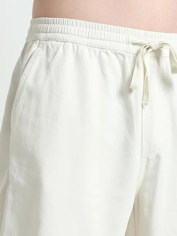 White_Cotton_Premium_&_Elegant_Full_Length_Casual_Pant_For_Men