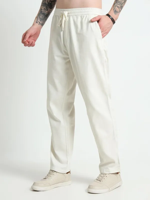 White_Cotton_Premium_&_Elegant_Full_Length_Casual_Pant_For_Men