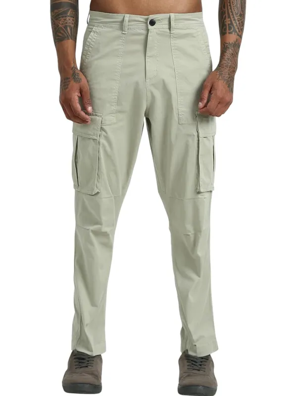 Light_Green_Cotton_Premium_&_Elegant_Full_Length_Casual_Cargo_For_Men