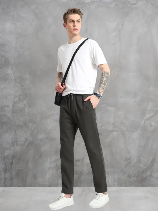 Black_Cotton_Premium_&_Elegant_Full_Length_Casual_Pant_For_Men