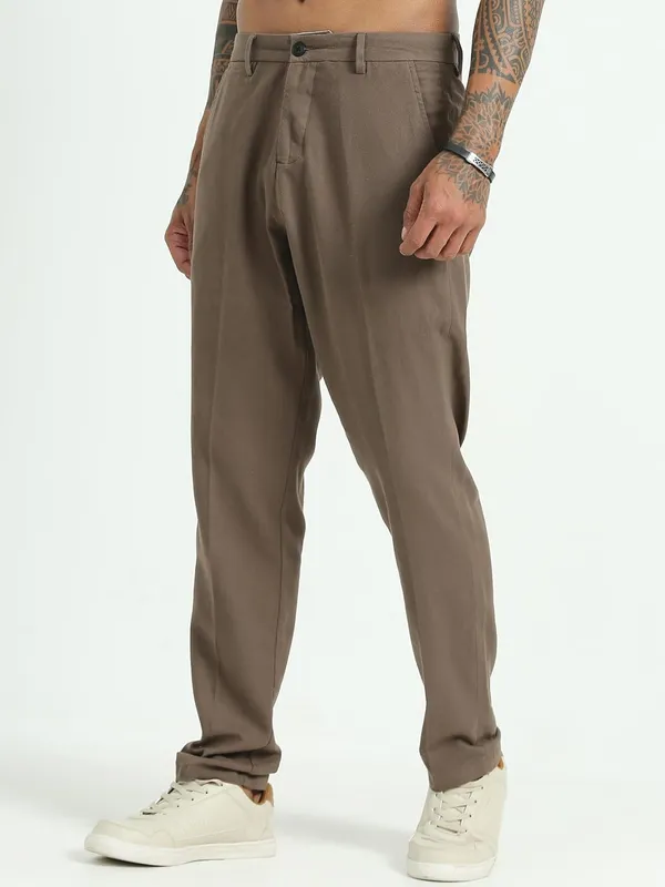 Grey_Cotton_Linen_Premium_&_Elegant_Full_Length_Casual_Trouser_For_Men