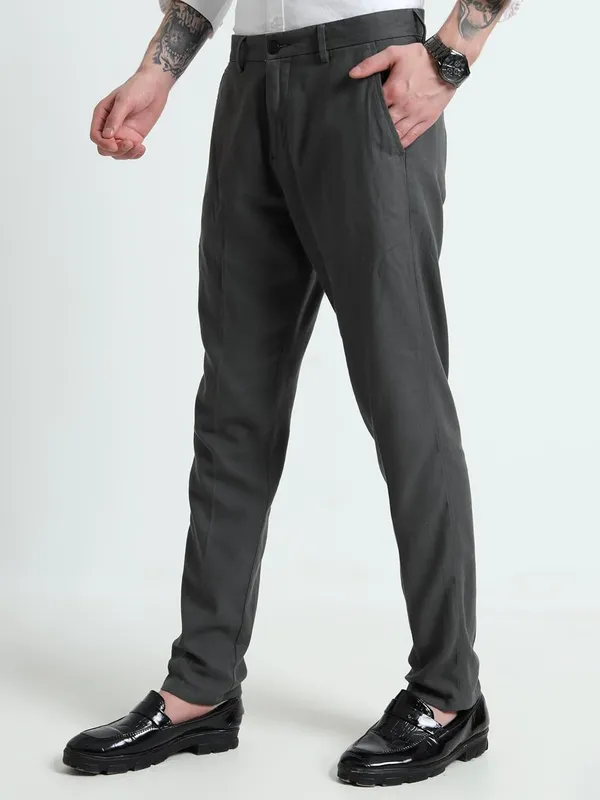 Olive_Green_Cotton_Linen_Premium_&_Elegant_Full_Length_Casual_Trouser_For_Men