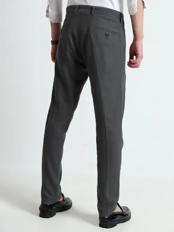 Olive_Green_Cotton_Linen_Premium_&_Elegant_Full_Length_Casual_Trouser_For_Men