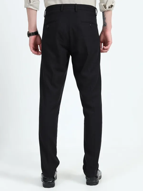 Black_Cotton_Linen_Premium_&_Elegant_Full_Length_Casual_Trouser_For_Men