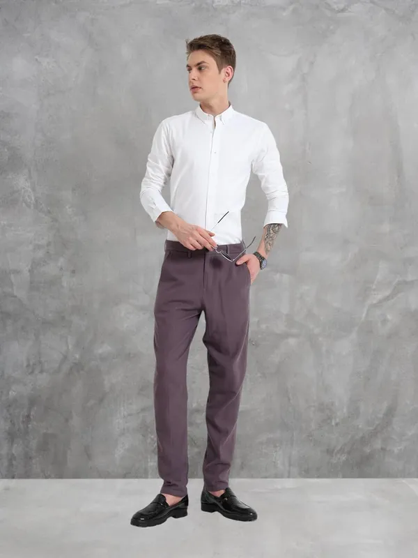 Grey_Cotton_Linen_Premium_&_Elegant_Full_Length_Casual_Trouser_For_Men