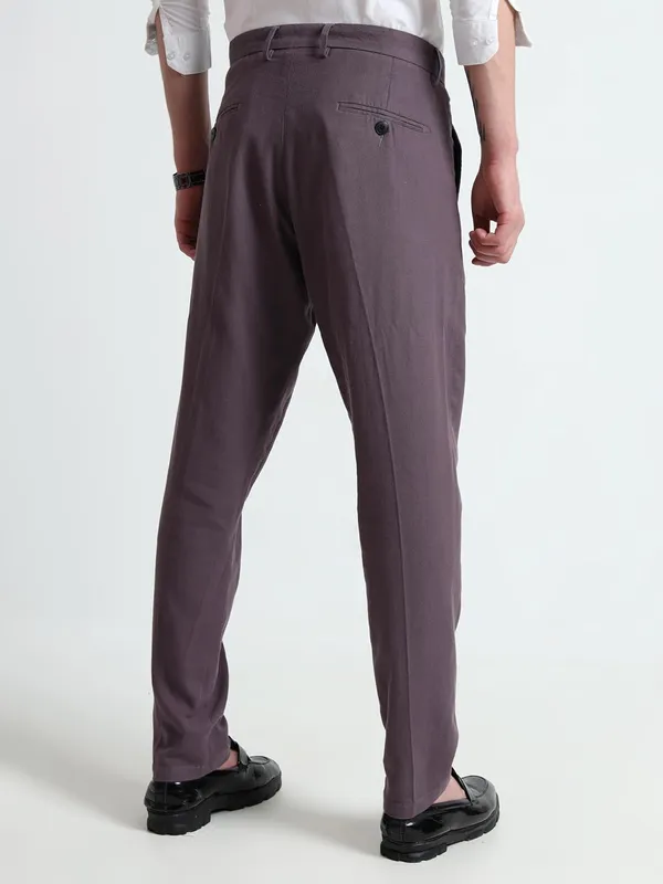 Grey_Cotton_Linen_Premium_&_Elegant_Full_Length_Casual_Trouser_For_Men