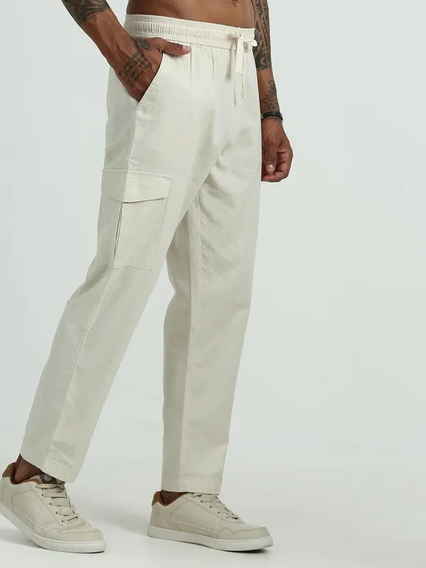 Off_White_Linen_Drawstring_Waist_Regular_Fit_Cargo_For_Men