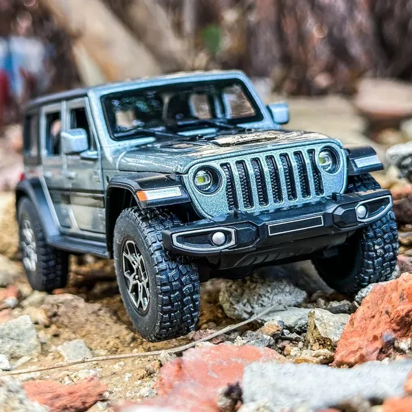 1:32_Die-Cast_Metal_Rubicon_Jeep_Toy_Car_(Color_as_per_availability)