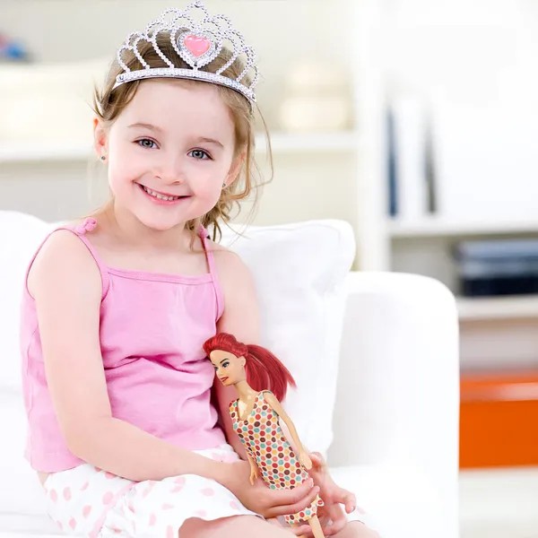 Fashion_Doll_Set_–_Stylish_Dolls_with_Accessories
