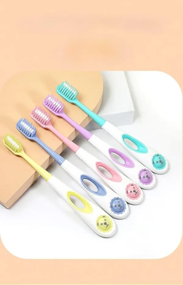 Roarbert_–_king_of_the_clean,_and_designed_especially_for_children_aged_3_to_12_years._The_toothbrushes_feature_fun_animal_(lion-themed)_designs,_soft_bristles,_and_colorful_handles,_making_them_appealing_and_effective_for_kids.
