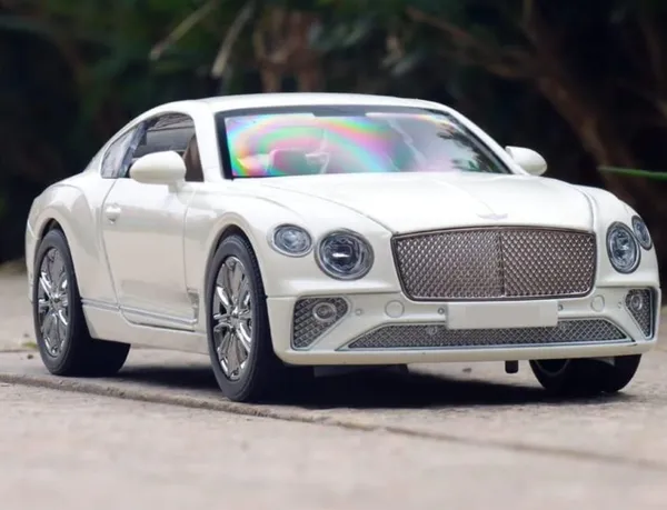 Bentley_Continental_GT_|_1:24_Scale_|_Big_Size_Diecast_Model_Alloy_Metal_car