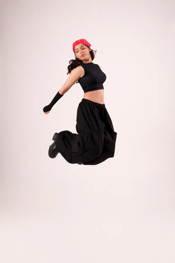 Black_Air_Parachute_Pants_For_Women