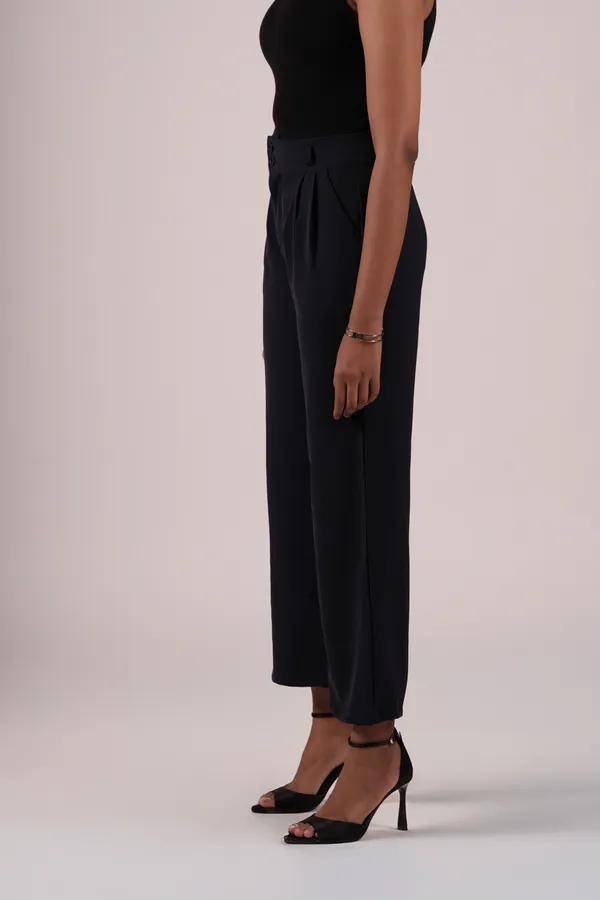Black_Korean_Baggy_Pants_For_Women