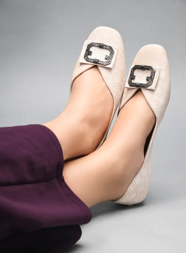 Peek_Refine_Cream_Durable_&_Comfortable