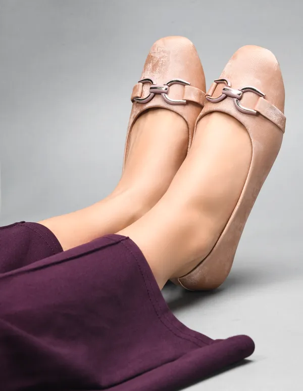 Peek_Vogue_Peach_Casual_Women_Bellies