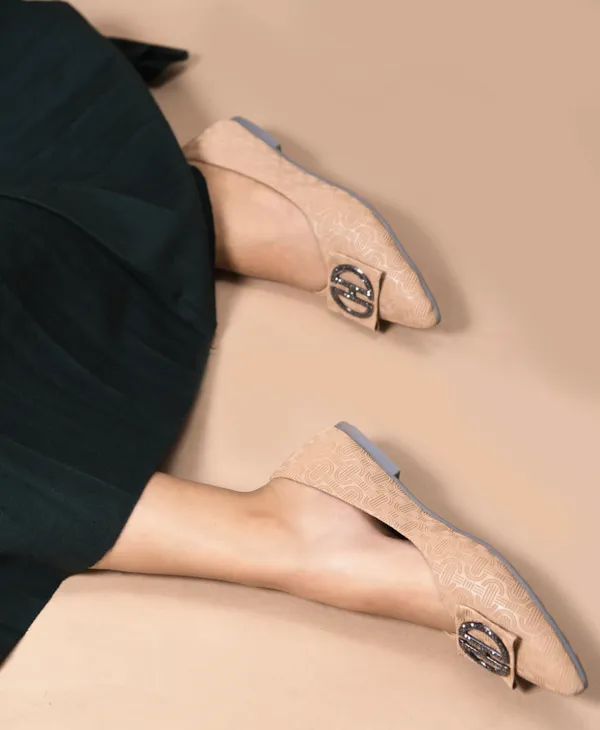 Peek_Class_Beige_Trendy_Pointed_Toe