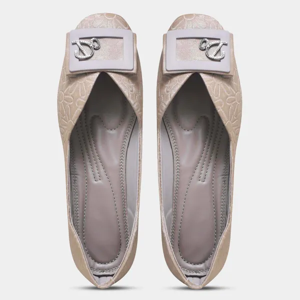 Peek_Prime_Khaki_Casual_Women_Bellies