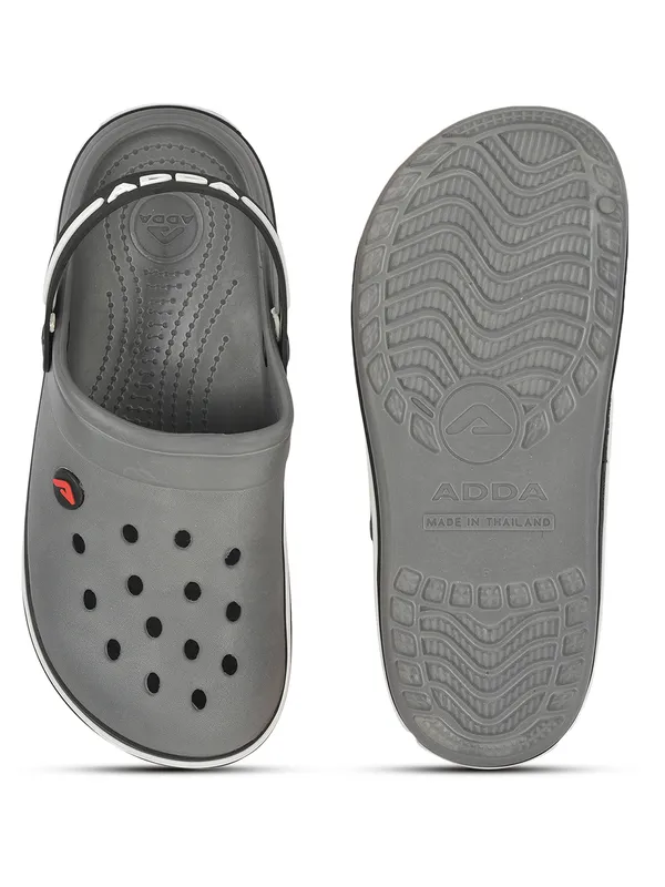 Dark_Grey_Lightweight_Trendy_Design_EVA_Solid_Clogs_For_Men