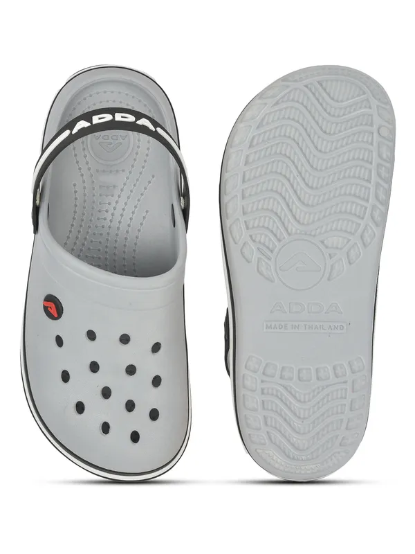 Grey_Lightweight_Trendy_Design_EVA_Solid_Clogs_For_Men