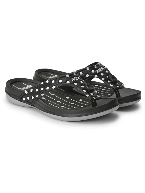 Black_Lightweight_Trendy_Design_EVA_Polka-Dot_Thong_Flip-Flop_For_Women