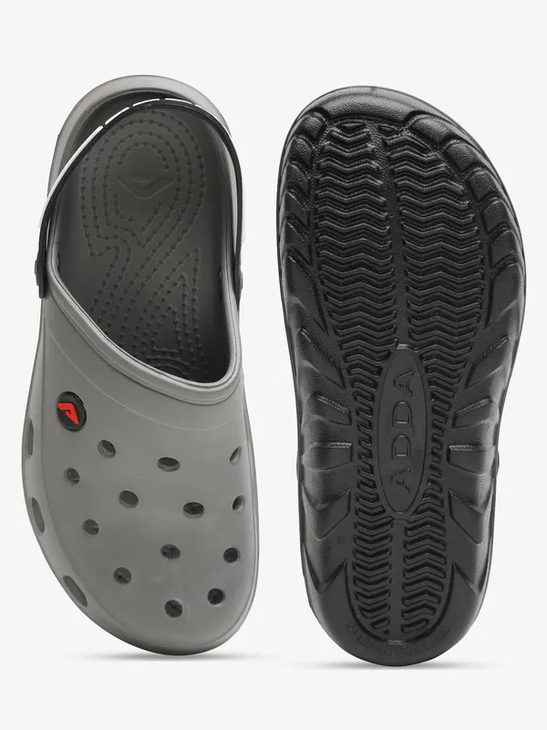 Grey_Lightweight_Trendy_Design_EVA_Solid_Clogs_For_Men