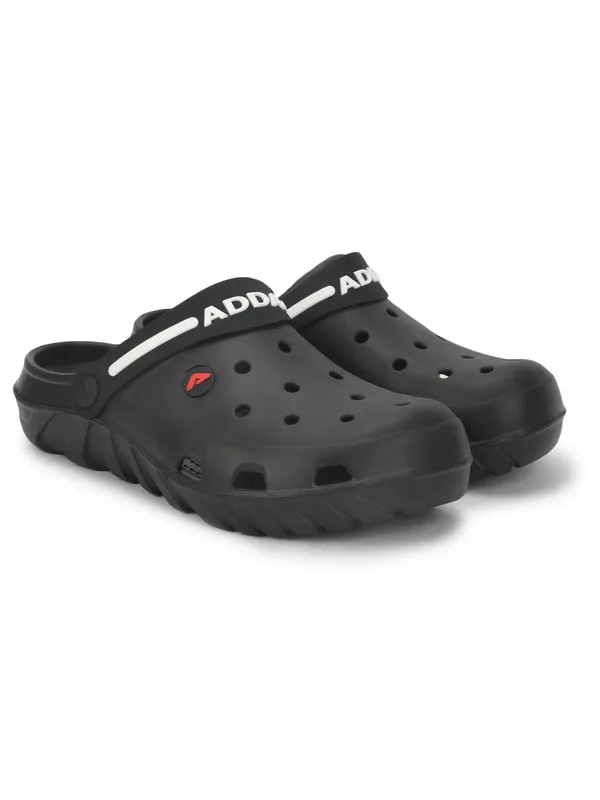 Black_Lightweight_Trendy_Design_EVA_Solid_Clogs_For_Men