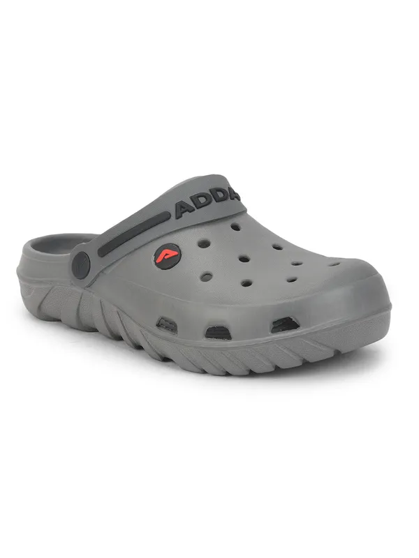 Grey_Lightweight_Trendy_Design_EVA_Solid_Clogs_For_Men